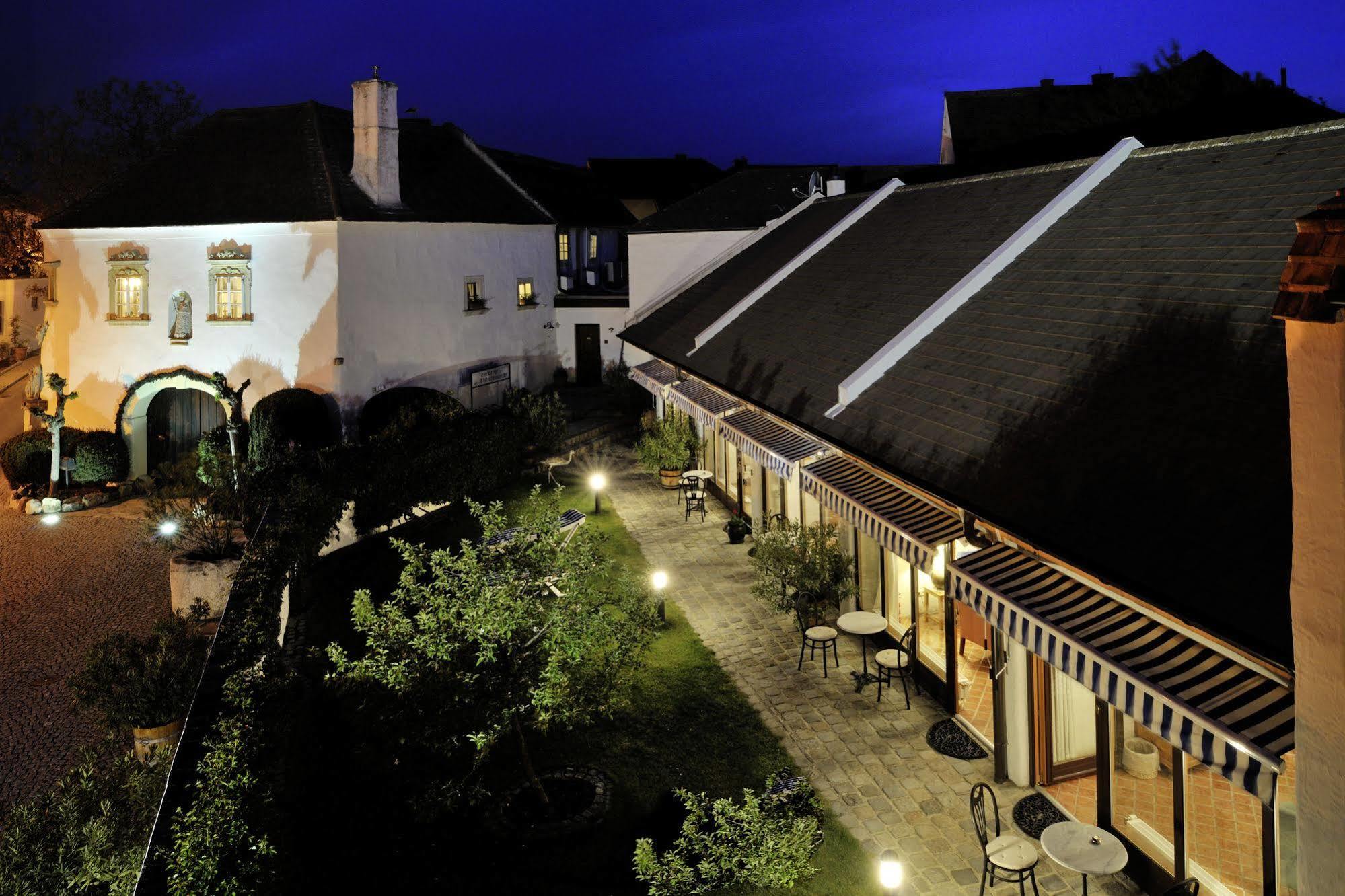 Herberge An Der Nikolauszeche Purbach am Neusiedlersee Extérieur photo