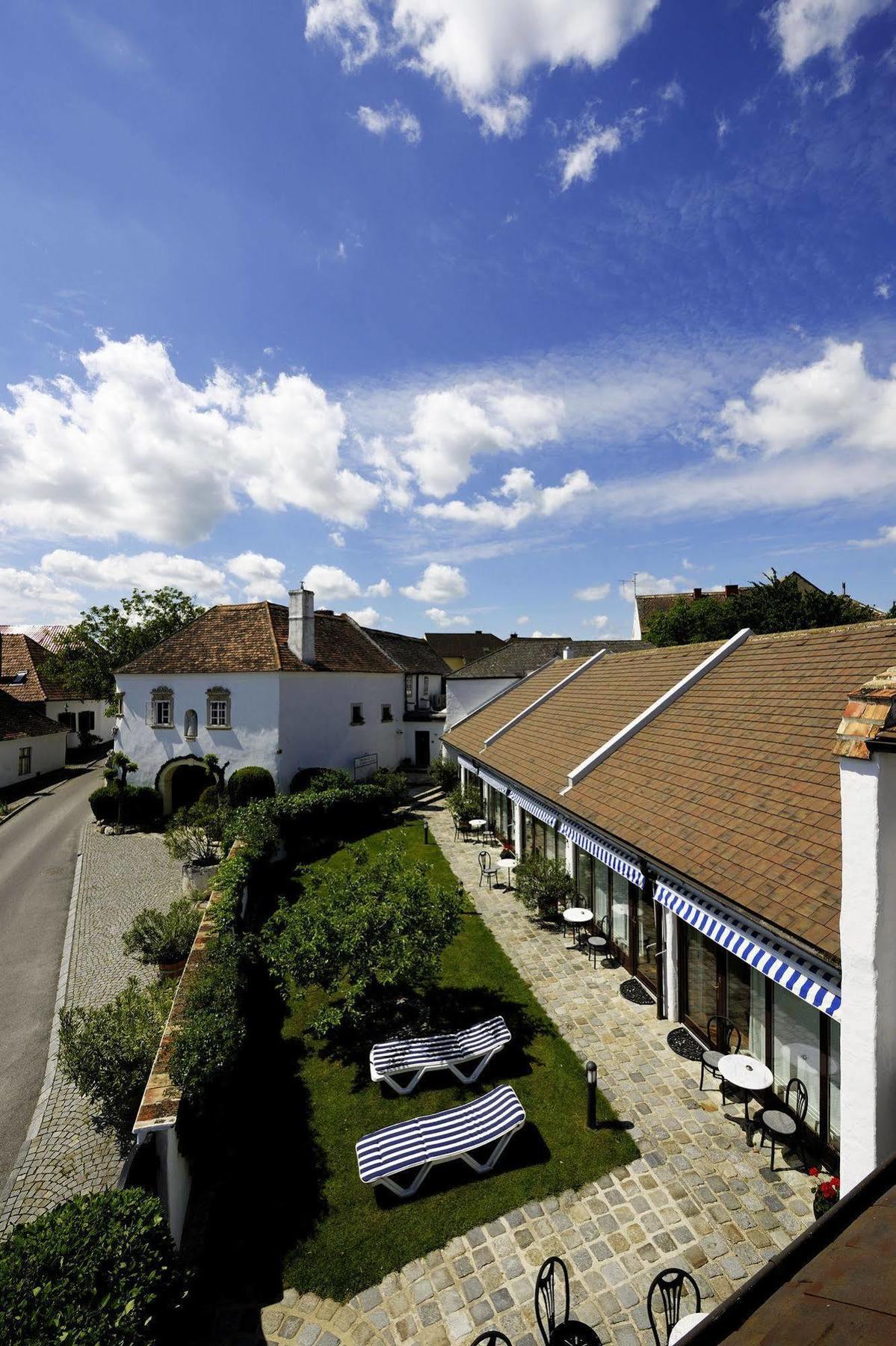 Herberge An Der Nikolauszeche Purbach am Neusiedlersee Extérieur photo