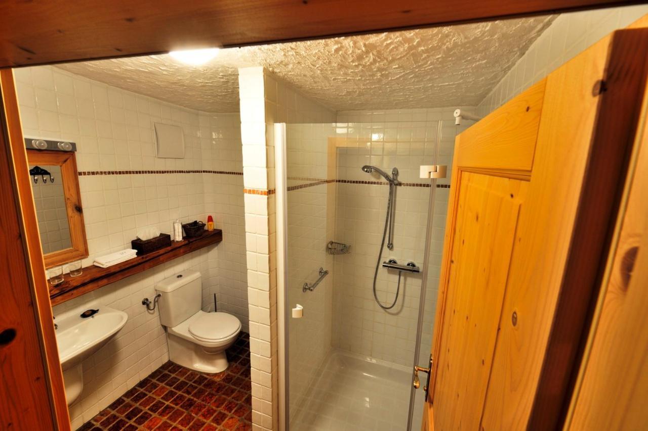 Herberge An Der Nikolauszeche Purbach am Neusiedlersee Chambre photo